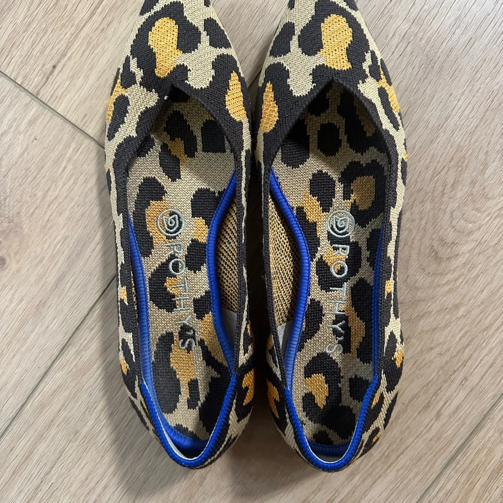 Rothy’s Leopard Print Women's “Point” flats - Picture 3 of 7